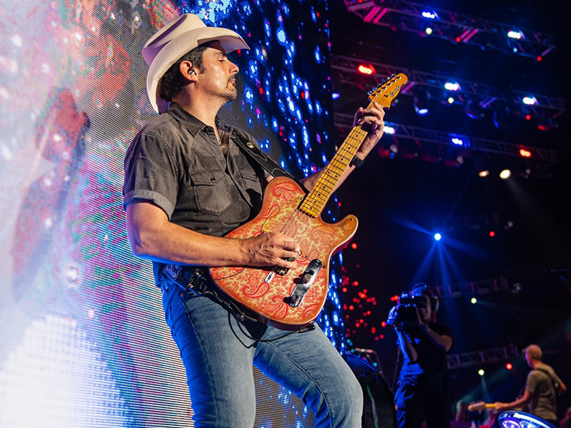 Brad Paisley at FivePoint Amphitheatre